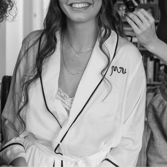 Kate Spade Mrs. Robe - Picture 5 of 5